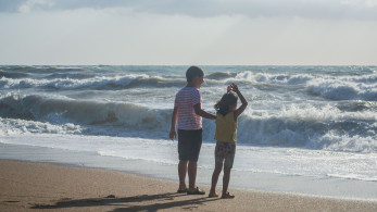 Αν δεν μάθουμε στα παιδιά τη θάλασσα