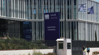 ΑΑΔΕ: τέλος η υποχρέωση υποβολής συμφωνητικών για επιχειρήσεις με ψηφιακό πελατολόγιο