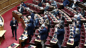 Πώς την πάτησαν έτσι οι σύντροφοι; Ψήφισαν τα μέτρα που ακυρώνουν τις… υποσχέσεις τους