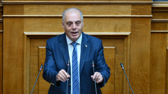 Βελόπουλος: τώρα έγινε και αρνητής... email