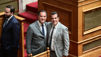 ΣΥΡΙΖΑ και φαντασιώσεις περί «ακροδεξιάς»: Στο στόχαστρο Πλεύρης - Γεωργιάδης