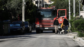 Νίκαια: φωτιά σε όχημα σωφρονιστικού υπαλλήλου - Εντοπίστηκε χειροβομβίδα