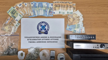 Έφοδος της ΕΛΑΣ σε σπίτια στα Άνω Λιόσια  για ναρκωτικά- Βίντεο από drone