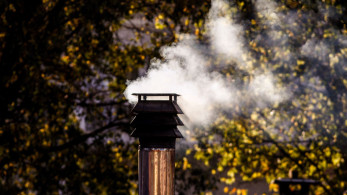 «Αλλάζω Σύστημα Θέρμανσης και Θερμοσίφωνα»: αυξημένο κατά 423 εκατ. ευρώ ξεκινά το πρόγραμμα