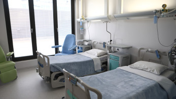 Τραγωδία στη Γλυφάδα: υπέκυψε η 70χρονη που δέχθηκε άγρια επίθεση με πέτρα από 38χρονο άστεγο