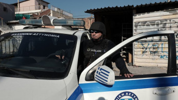 Επίθεση με μολότοφ στον Λόφο του Στρέφη - Ένας τραυματίας αστυνομικός