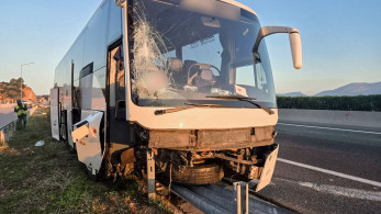 Ρυζόμυλος Βόλου: Ανατροπή λεωφορείου με 30 επιβάτες – 13 τραυματίες