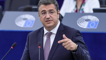 Απόστολος Τζιτζικώστας στη Handelsblatt: Η ΕΕ ανοίγει «παράθυρο» για κινητήρες καύσης και σώζει την ευρωπαϊκή αυτοκινητοβιομηχανία