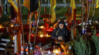 Politico: Η Ευρώπη δεν μπορεί να αντικαταστήσει τις ΗΠΑ, αλλά η Ουκρανία δεν θα σταματήσει να πολεμά