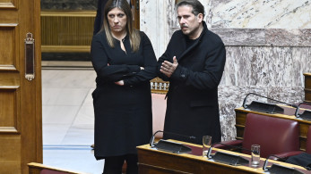 Το σίριαλ συνεχίζεται: νέα ανάρτηση Καραναστάση, νέο σχόλιο Κωνσταντοπούλου