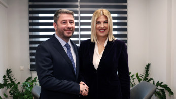 Πορτοσάλτε-Αναστασοπούλου «πικάρουν» Ανδρουλάκη για το βιβλίο Τσίπρα και τη… Θρασκιά (video)