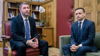 Στα δύο το ΠΑΣΟΚ: Ανδρουλάκης και Δούκας με διαφορετική στρατηγική απέναντι στον Τσίπρα