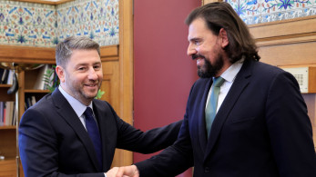 Στο στόχαστρο του Νίκου Ανδρουλάκη ο Πέτρος Παππάς επειδή αναγνώρισε το έργο του Άδωνι Γεωργιάδη