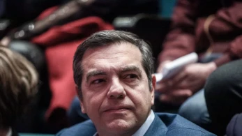 Ο Τσίπρας θέλει να «φυτέψει» Ελιά στην... άγονη Κεντροαριστερά