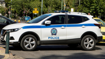 Εξάρθρωση κυκλώματος με «βιτρίνα» 9 καταστήματα ψιλικών - Ανήλικοι πωλούσαν λαθραία καπνικά