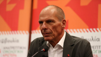 Ο Βαρουφάκης απαντά στον Τσίπρα για τα... κουπόνια