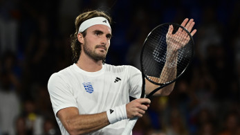 Οι κάμερες τον «τσάκωσαν»: αφαίρεση διπλώματος και 2.000 ευρώ πρόστιμο στον Τσιτσιπά για υπερβολική ταχύτητα