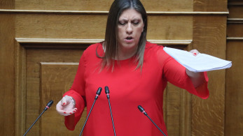 Κωνσταντοπούλου για Τέμπη: Επιστροφή στις θεωρίες συνωμοσίας για λίγες μονάδες δημοτικότητας