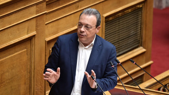 Φάμελλος: αποτυχημένες κραυγές εναντίον της πραγματικότητας