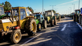 Αγροτικά μπλόκα: κλειστή η εθνική Αθηνών-Θεσσαλονίκης στο ύψος της Νίκαιας