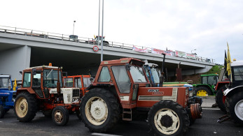 Αγρότες: πού υπάρχουν μπλόκα - Κλειστοί δρόμοι