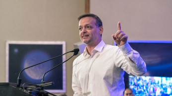 Κρίση μεγαλείου: ο Δούκας των Αθηνών «μοιράζει» τετραετίες