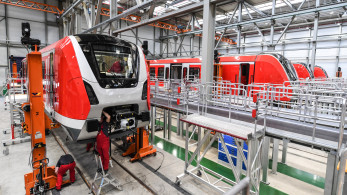 Ελληνικός Σιδηρόδρομος: Τι υπόσχονται τα 23 νέα τρένα για ασφάλεια, ταχύτητα και άνεση στα δρομολόγια