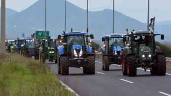 Η κυβέρνηση ζητά ανοιχτό διάλογο με τους αγρότες - Η αντιπολίτευση καταγγέλλει πολιτική πίεσης