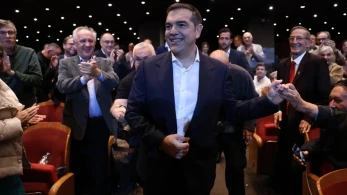 Οι «πυρήνες» του Τσίπρα φέρνουν αποχωρήσεις και γκρίνια στον ΣΥΡΙΖΑ