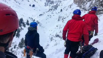 Σε εξέλιξη μεγάλη επιχείρηση διάσωσης στα Βαρδούσια - Αγνοούνται τρεις ορειβάτες