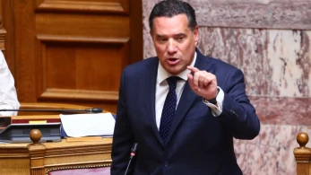 Καταιγιστικός Άδωνις: Οι Αριστεροί δεν ψηφίζουν τη μεγαλύτερη χρηματοδότηση του ΕΣΥ στη μεταπολίτευση