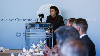 Λίνα Μενδώνη: Η Ελλάδα διεκδικεί την επιστροφή των γλυπτών του Παρθενώνα