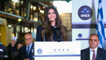 Οι ευχές της Κίμπερλι Γκιλφόιλ για τα Χριστούγεννα: Ο Θεός να ευλογεί την Ελλάδα και τις ΗΠΑ