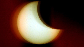 Ολική έκλειψη Ηλίου στην Ευρώπη το 2026 - Για πρώτη φορά μετά από 27 χρόνια