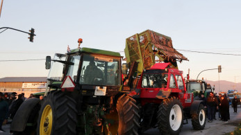 Κουτσούμπας και Ζωίτσα πίσω από τα μπλόκα;