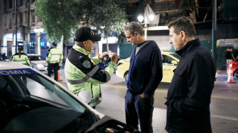 Ο Κυριάκος Μητσοτάκης σε επιτόπιους ελέγχους της Αστυνομίας για αλκοτέστ (photos & video)