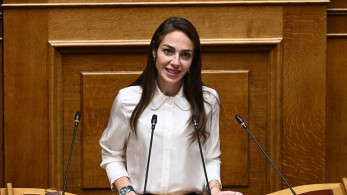Η Δόμνα Μιχαηλίδου εξηγεί πώς φτιάχνεται ένα νομοσχέδιο (video)