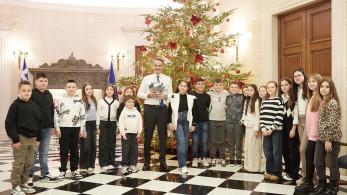 Συνάντηση Κυριάκου Μητσοτάκη με μαθητές του μειονοτικού Δημοτικού Σχολείου Πάχνης Ξάνθης (photos και video)