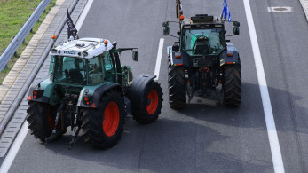 Αγρότες στα μπλόκα, κίνδυνος στους δρόμους, εμπλοκή στην αγορά