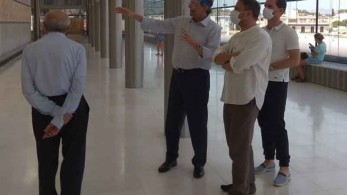 Ο Σαμαράς σε ρόλο ξεναγού