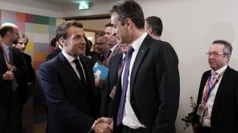 Τηλεφωνική επικοινωνία Μητσοτάκη με Μακρόν και Αλ Σίσι