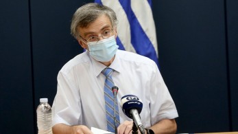 Τσιόδρας: Πρέπει να επιβραβεύουμε τα παιδιά μας όταν φορούν μάσκα