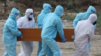 Χάος δίχως τέλος στην Ινδία: Κορωνοϊός, κατολίσθηση, πυρκαγιά και πτώση αεροπλάνου