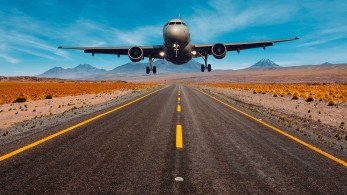 Αναγκαστική προσγείωση αεροσκάφους στον Καναδά– Ασφαλείς  οι επιβάτες