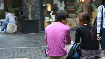 Κορωνοϊός: Επιστροφή στα διαδικτυακά μαθήματα για τους μαθητές στη Σεούλ