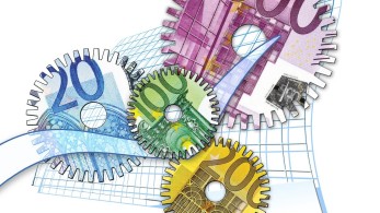 Πακέτο 5,5 δισ. ευρώ για να “φρενάρει” η ύφεση