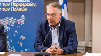 ΥΠΕΣ: 400 εκατ. ευρώ για έργα σε περιβάλλον, παιδεία, τουρισμό και αθλητισμό