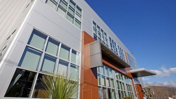 Καβάλα-κορωνοϊός: «Απολυμάναμε» απαντά η εταιρεία με τα 24 κρούσματα