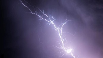 Αλλάζει το σκηνικό του καιρού: ραγδαία επιδείνωση με σφοδρές καταιγίδες, κεραυνούς και χαλάζι