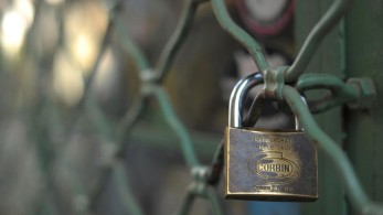 Πρόβλεψεις τρόμου: 100.000 επερχόμενα λουκέτα και πάνω από 250.000 ανέργοι